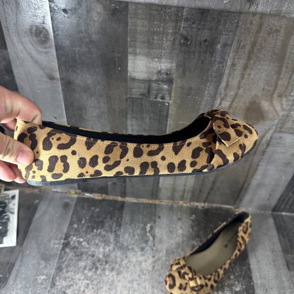 American Eagle Classic Ballet Flats sz 11W Cheetah Animal Print - Picture 13 of 15